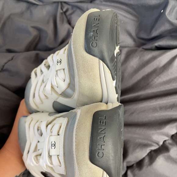 Chanel Classic Monogram Logo Trainer White/Blue 39 - Picture 8 of 10